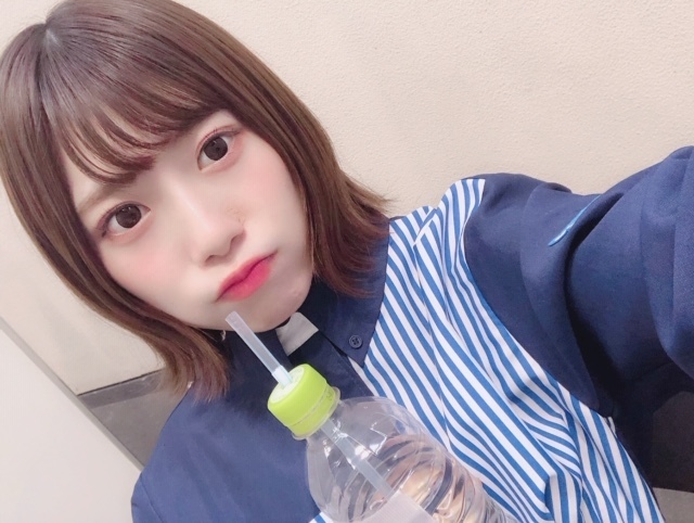 【日向坂46】あのおひさま占い師も即反応！猫ちゃん東村芽依『アザトカワイイ』動画に登場！ 日向坂46まとめちゃんねる
